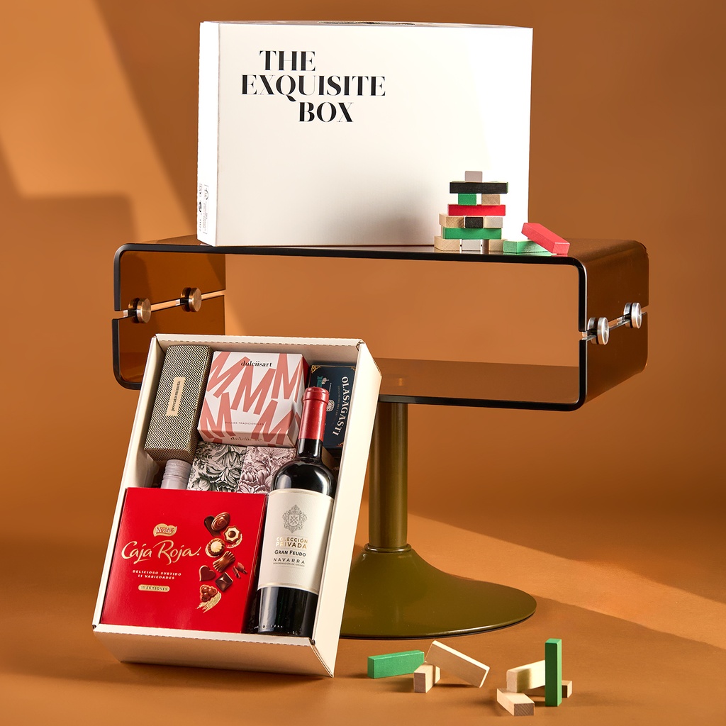LOTE THE EXQUISITE BOX 302