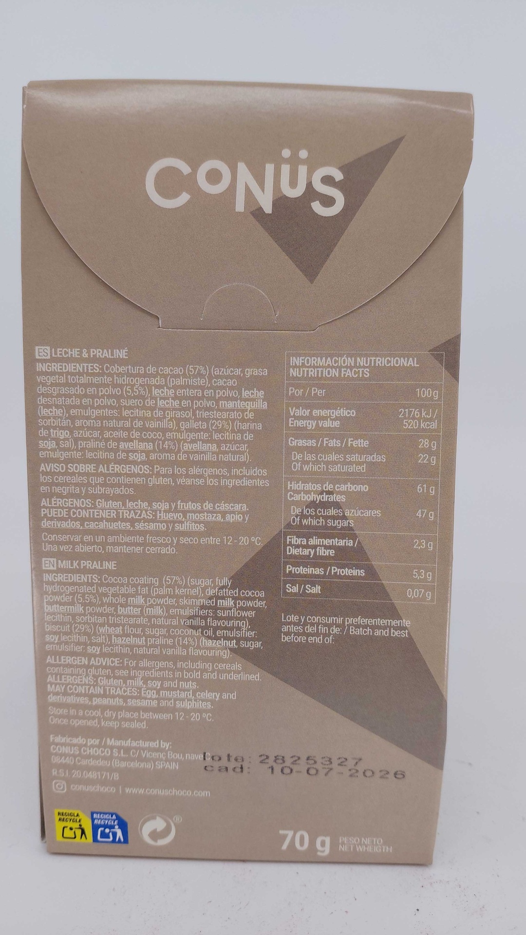 Conos Artesanos de Chocolate con Leche y Praliné 70 CONÜS