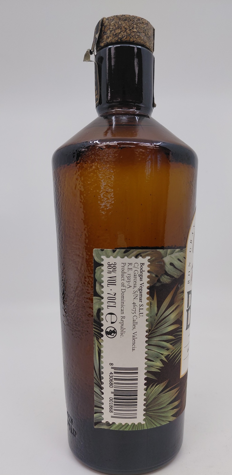 BOTELLA RON BOCA &amp; WATERFALL GRAN AÑEJO 70cl.