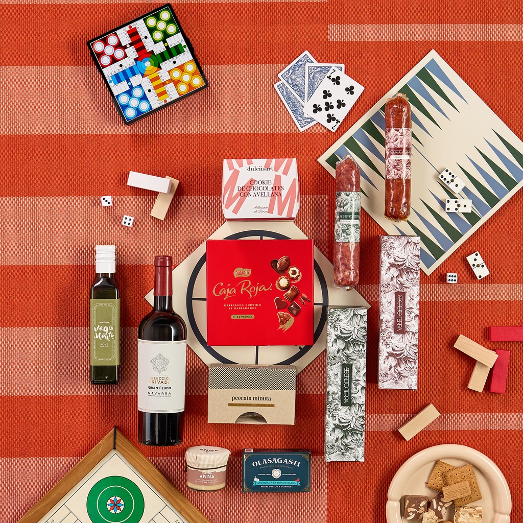 LOTE THE EXQUISITE BOX 302